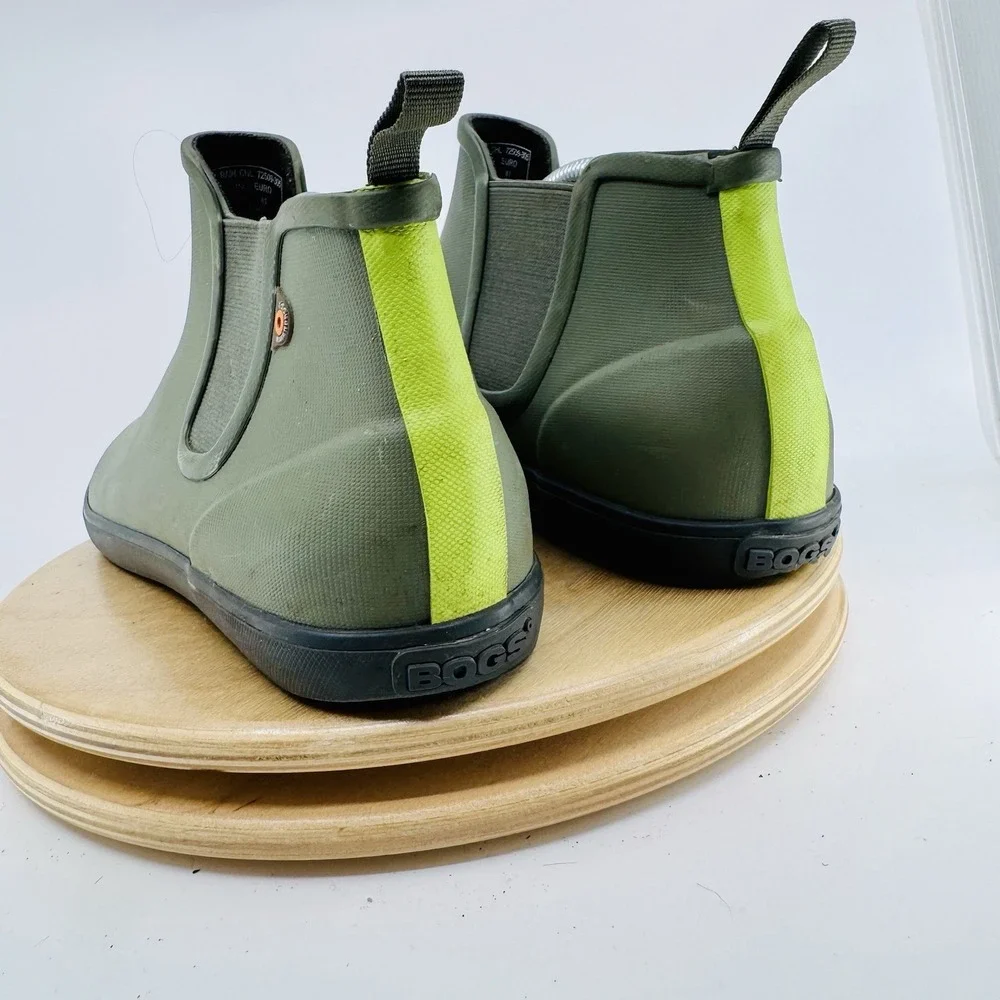 BOGS Kicker Rain Chelsea Boots Womens 10 Olive Green Waterproof Ankle Shoes